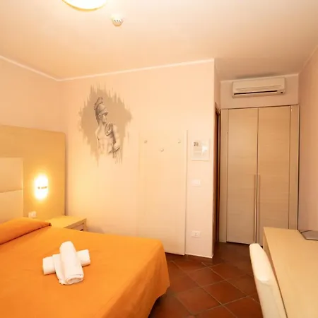 Hotiday Mazzeo מלון