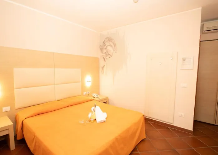 Hotiday Mazzeo Hotel